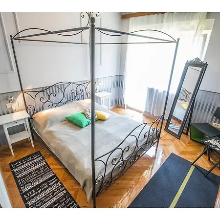 Shades Of Grey Apartment