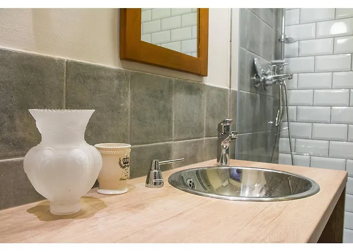 Shades Of Grey Split